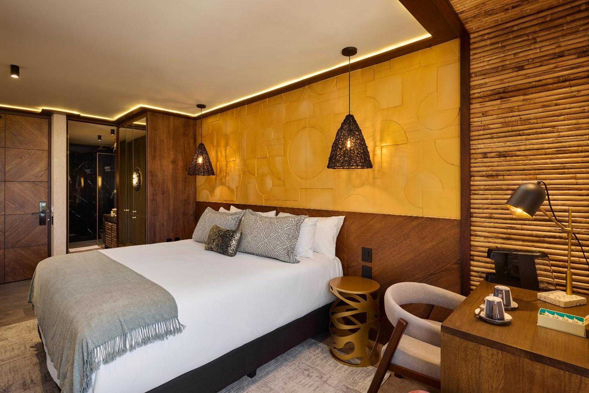 Golden Valley Hotel 麦德林 外观 照片