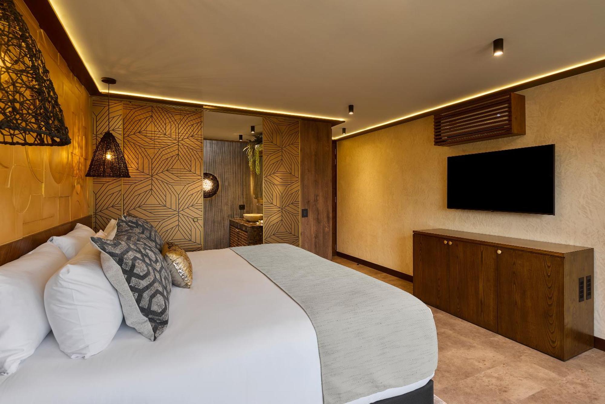 Golden Valley Hotel 麦德林 外观 照片